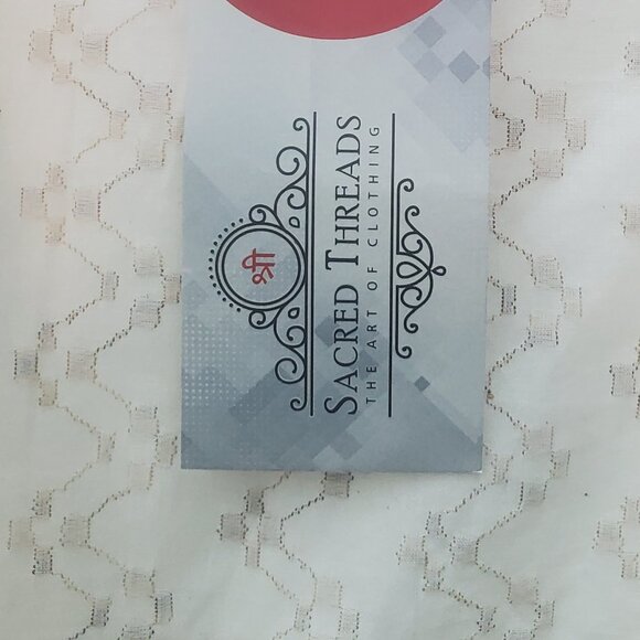 Sacred Threads Cream Colored Cover Blouse NWT- S/M - Picture 3 of 6